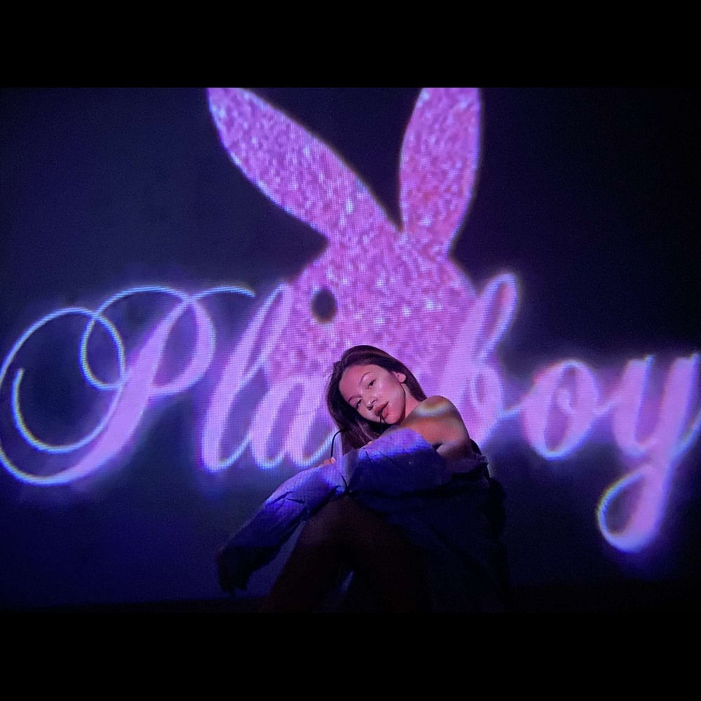 Meet your Posher, Adi